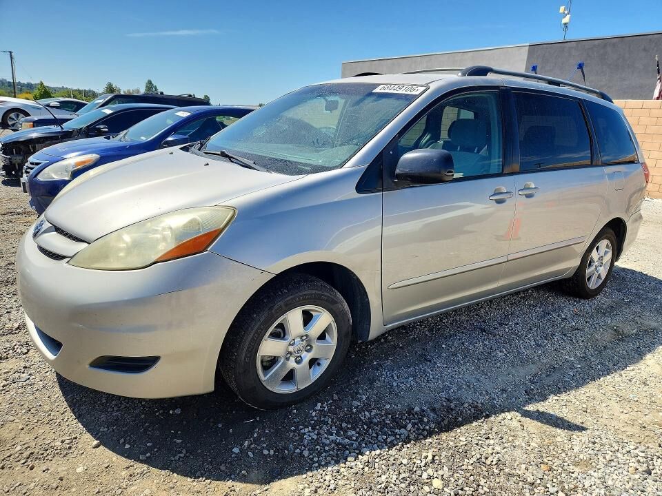 2006 TOYOTA Sienna