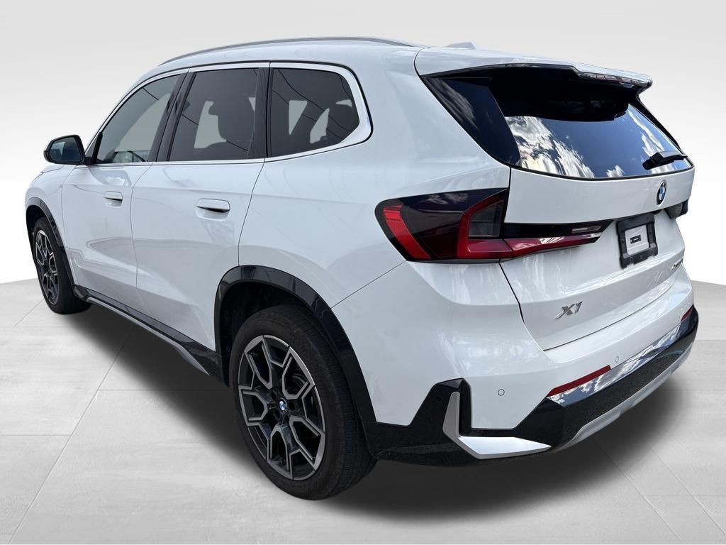 2025 BMW X1