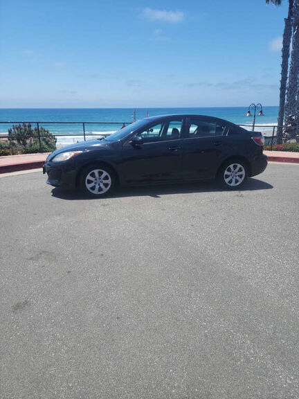 2013 MAZDA Mazda3