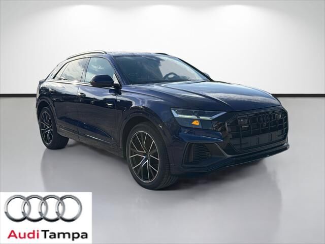 2022 AUDI Q8