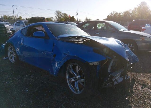 2009 NISSAN 370Z