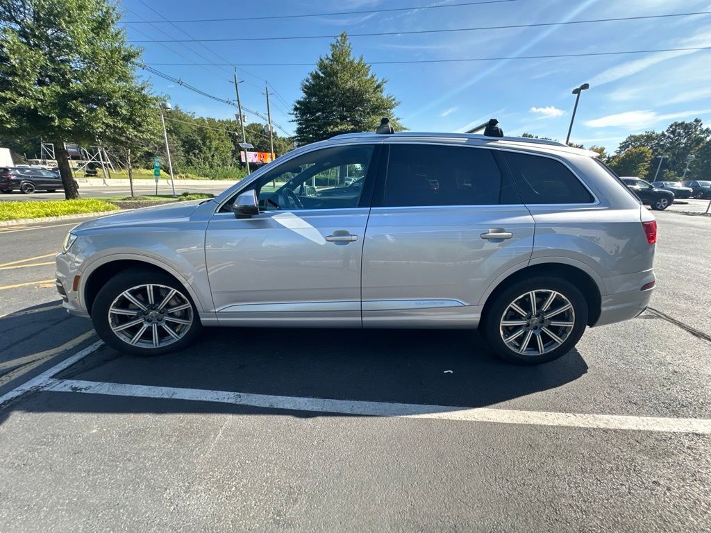 2019 AUDI Q7