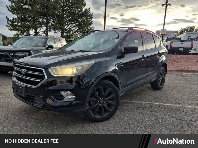 2017 FORD Escape