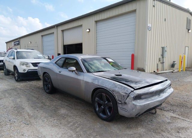 2011 DODGE Challenger