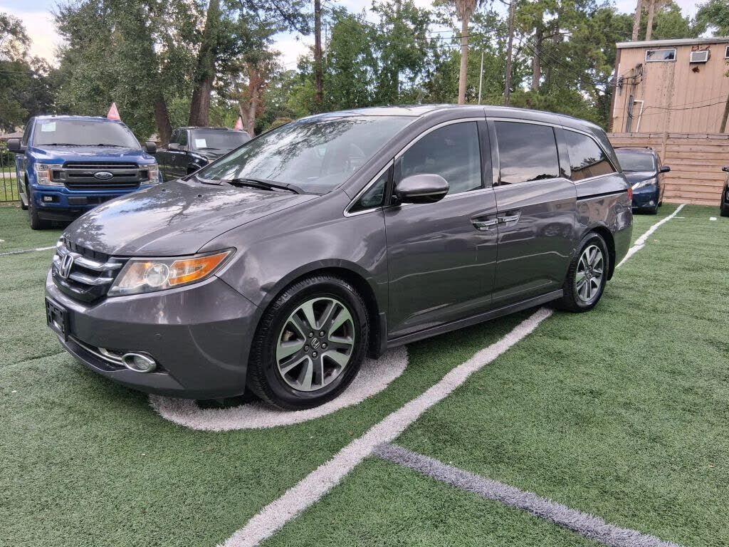 2015 HONDA Odyssey