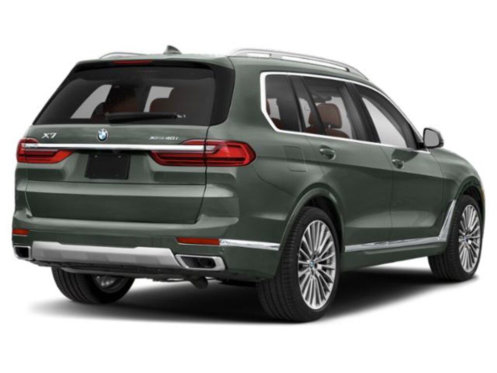 2022 BMW X7