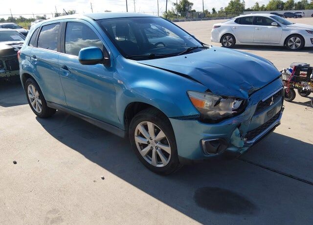 2013 MITSUBISHI Outlander Sport