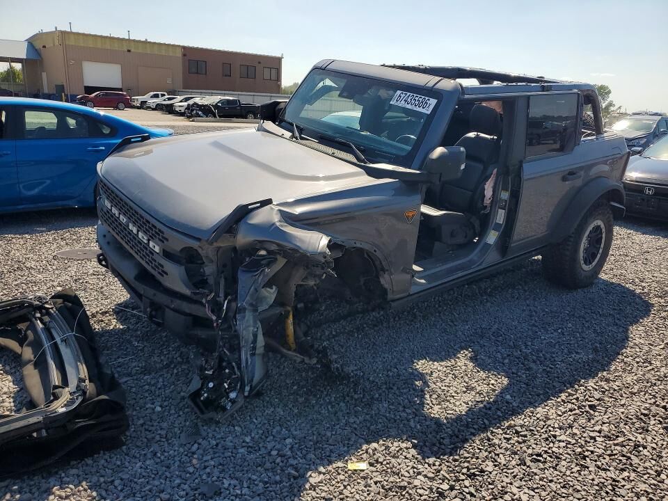 2021 FORD Bronco