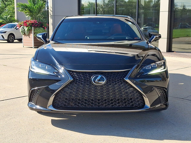 2024 Lexus ES