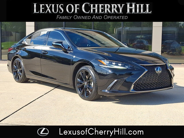 2024 LEXUS ES