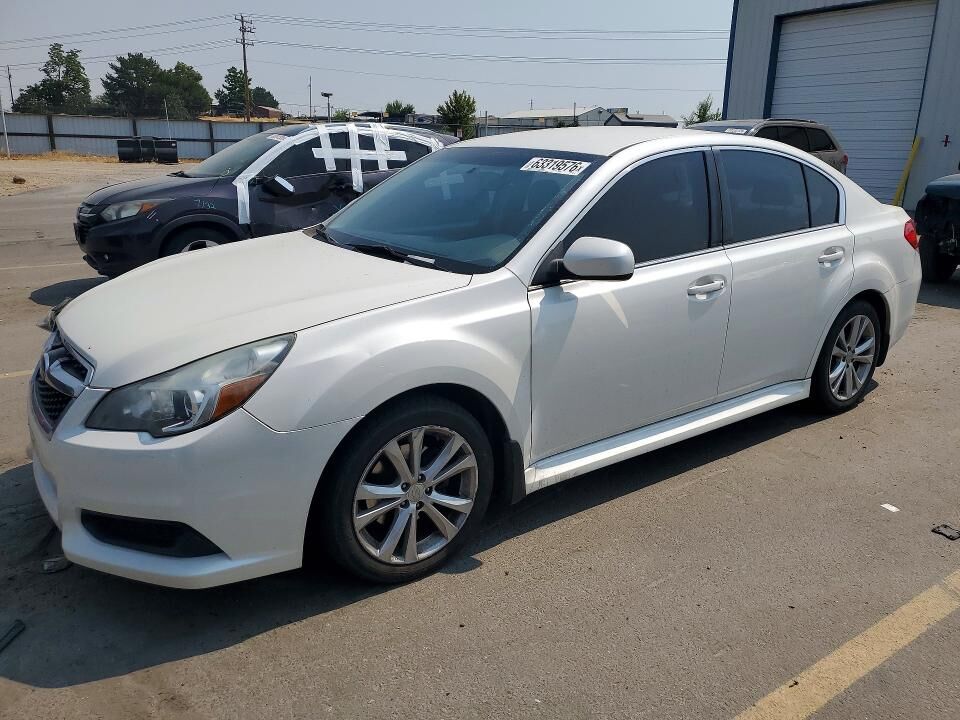 2014 SUBARU Legacy