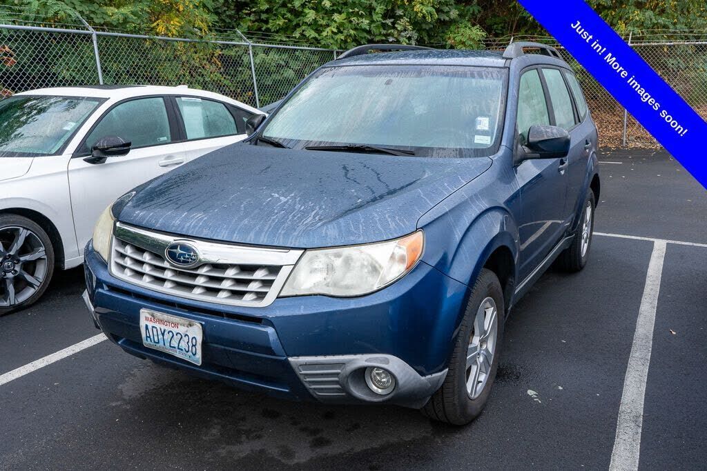 2011 SUBARU Forester