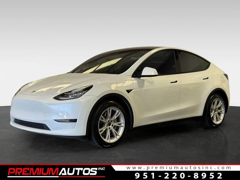 2021 TESLA Model Y