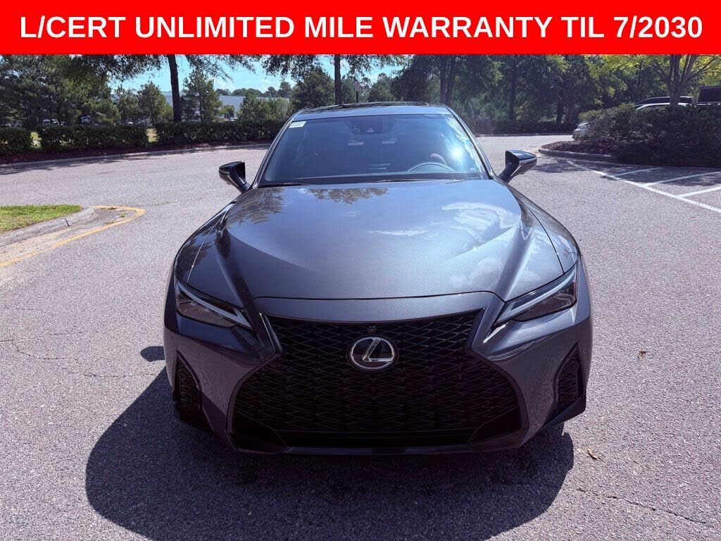2024 Lexus IS