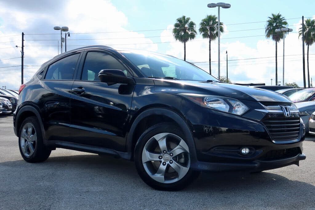 2017 HONDA HR-V