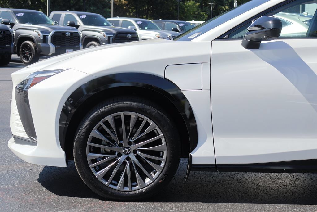 2023 Lexus RZ 450e