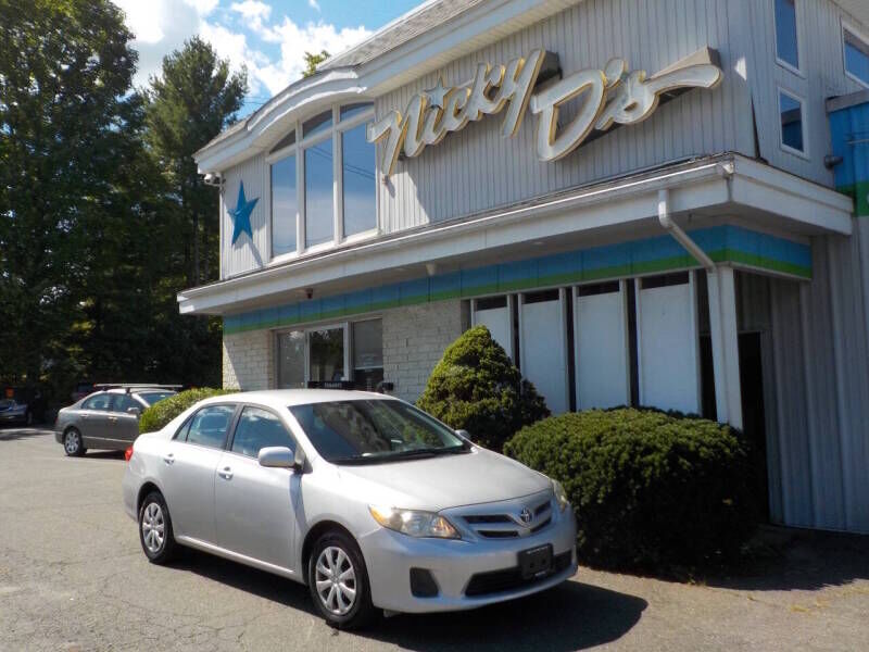 2011 TOYOTA Corolla