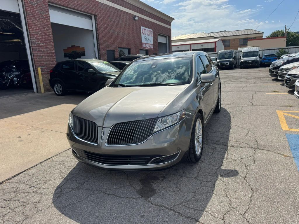 2015 LINCOLN MKT