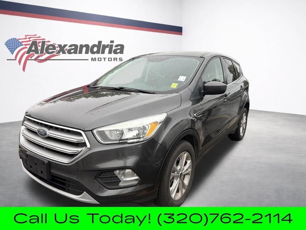 2017 FORD Escape