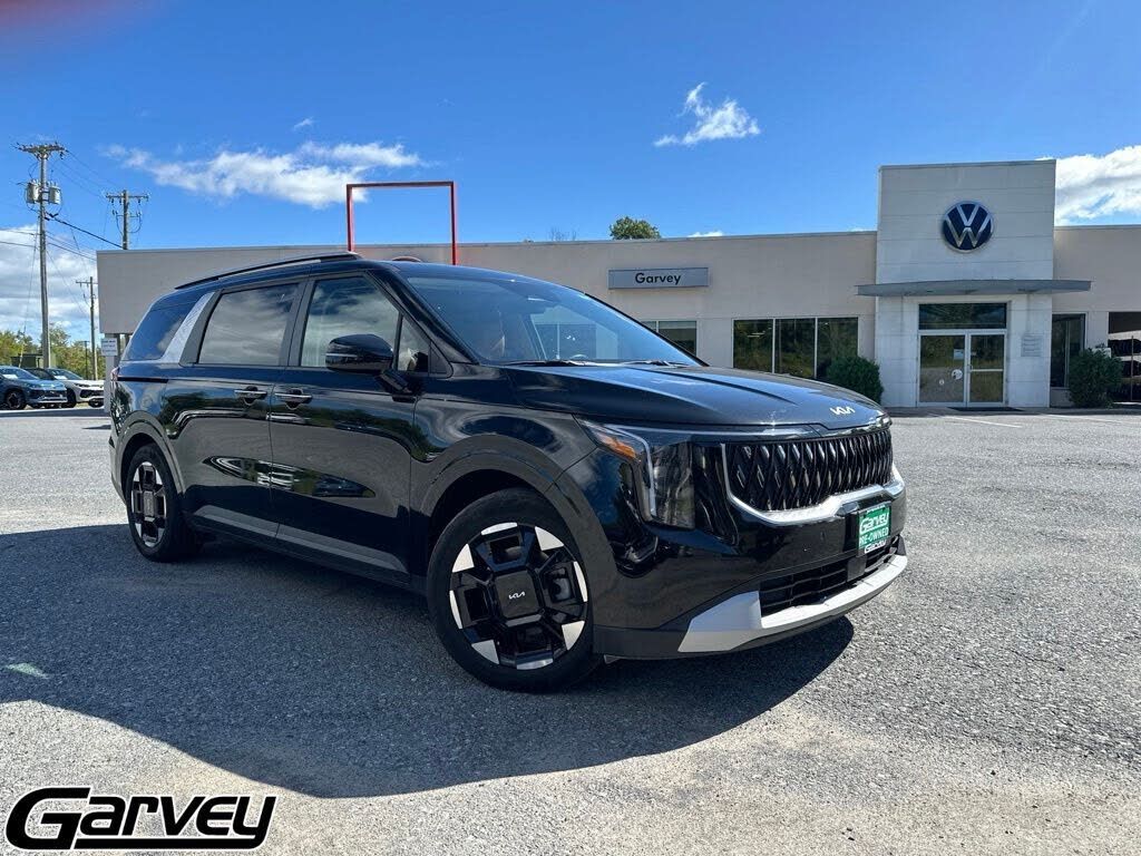 2025 KIA Carnival