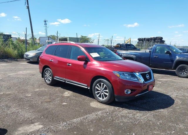 2015 NISSAN Pathfinder
