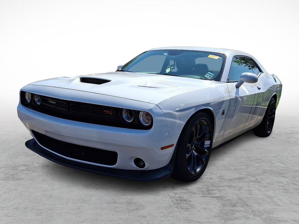 2021 DODGE Challenger