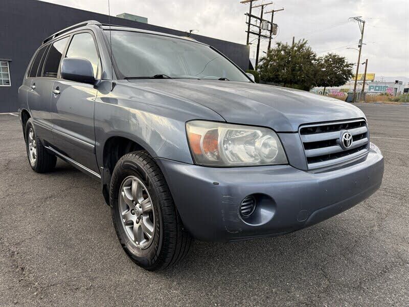 2005 TOYOTA Highlander