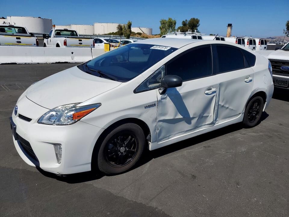2015 TOYOTA PRIUS
