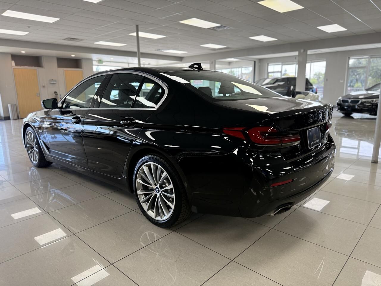 2023 BMW 530e