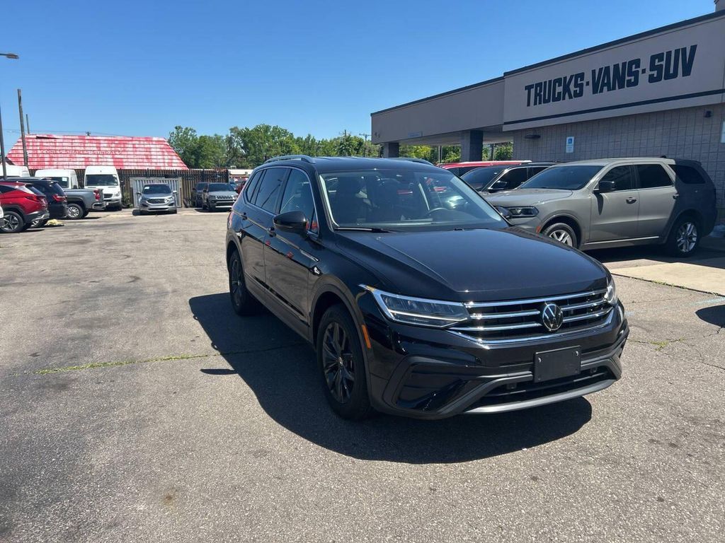 2024 VOLKSWAGEN Tiguan 4Motion