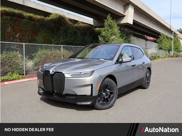 2023 BMW ix