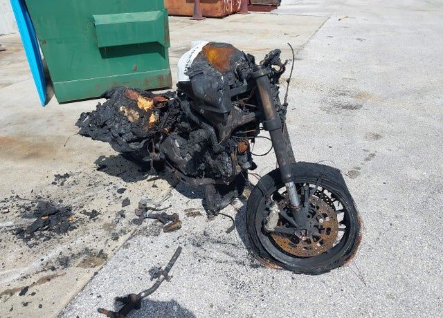 2021 DUCATI Monster