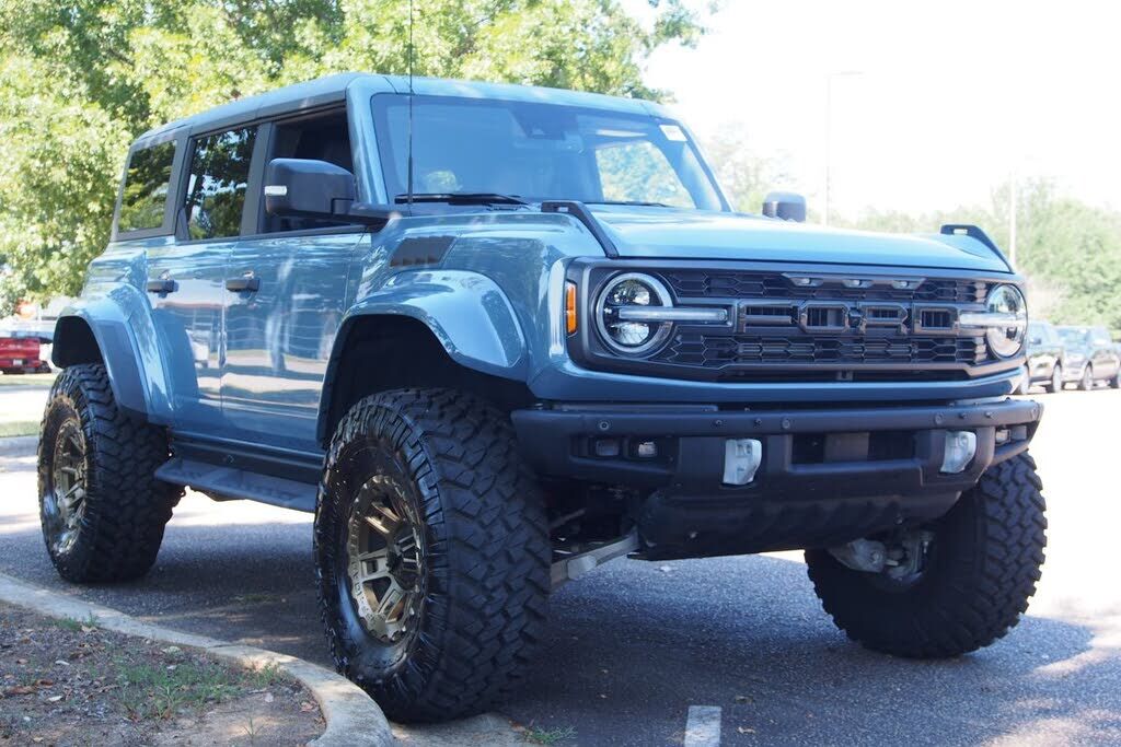 2024 FORD Bronco