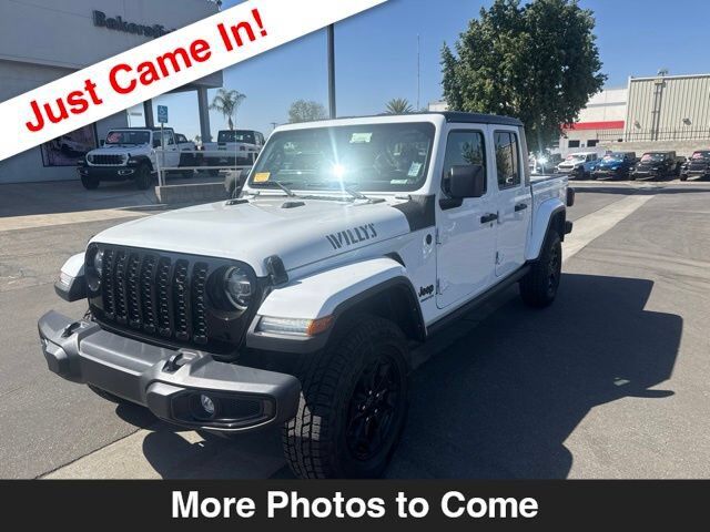 2022 JEEP Gladiator