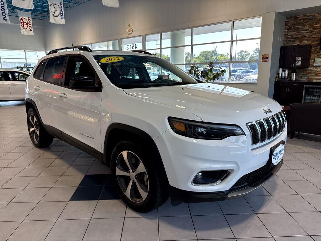 2022 JEEP Cherokee