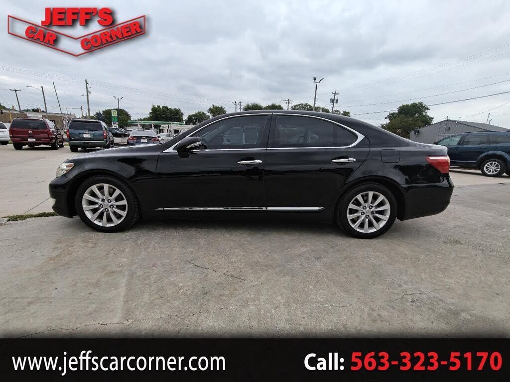 2012 LEXUS LS