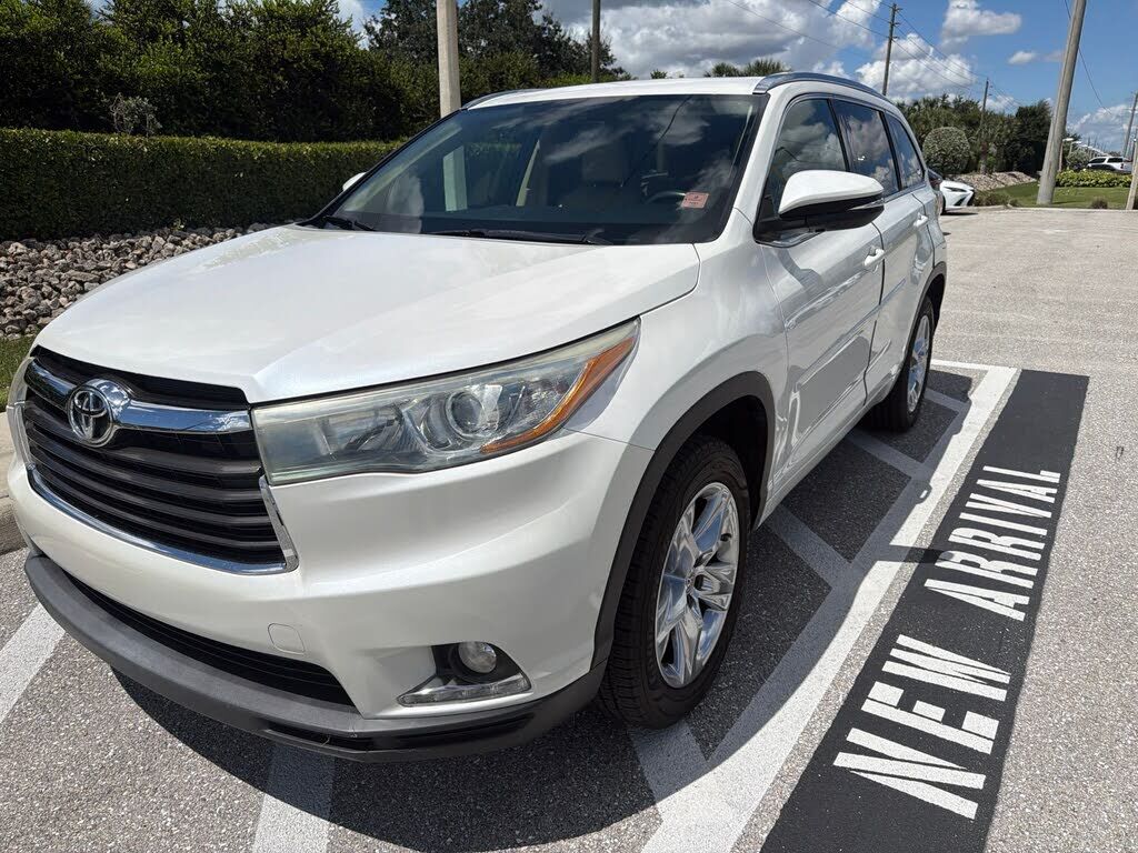 2015 TOYOTA Highlander