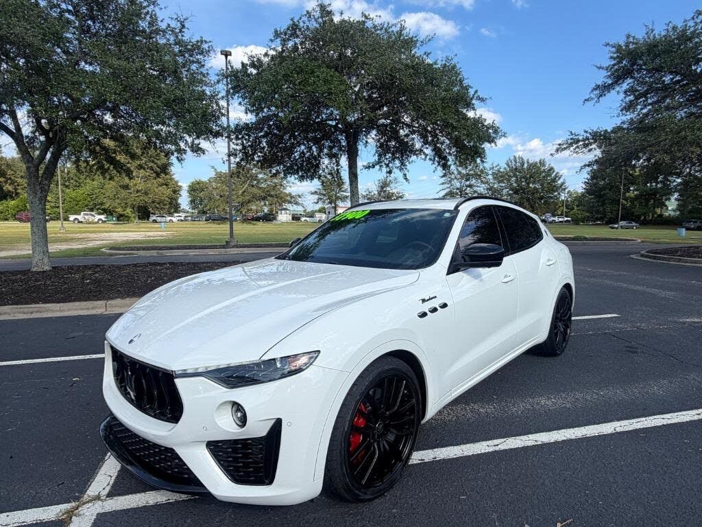 2022 MASERATI Levante