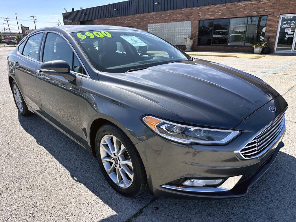 2017 FORD Fusion
