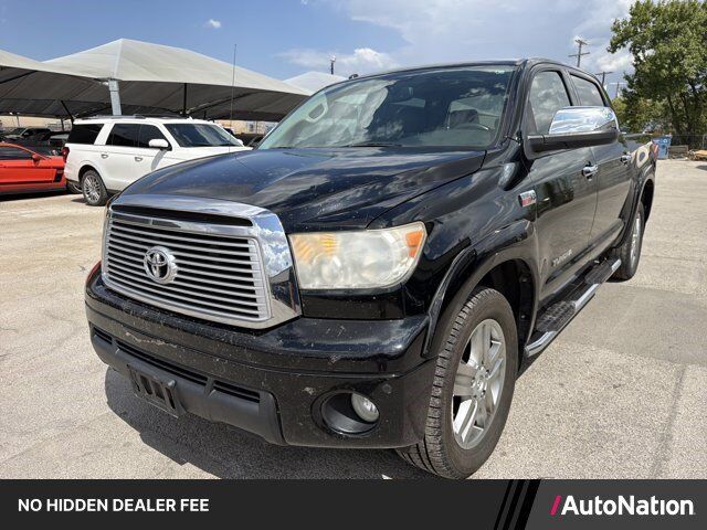 2012 TOYOTA Tundra