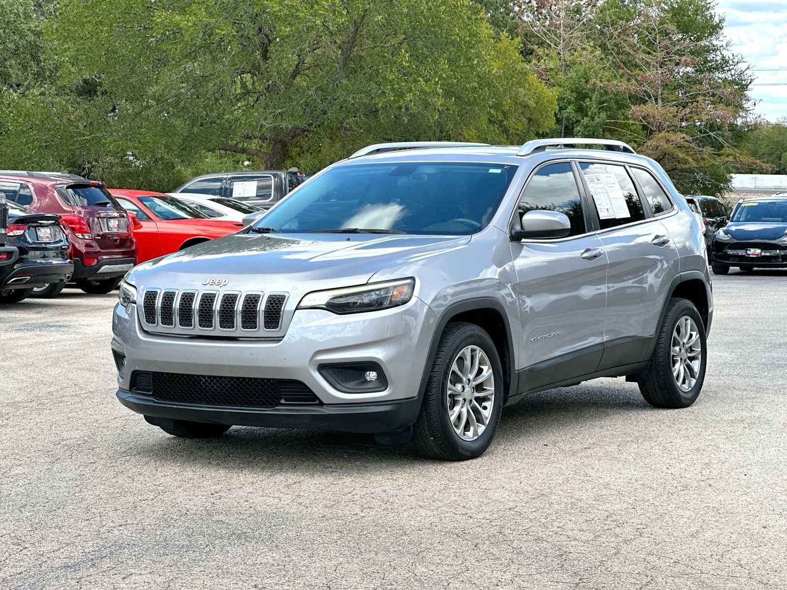 2019 JEEP Cherokee