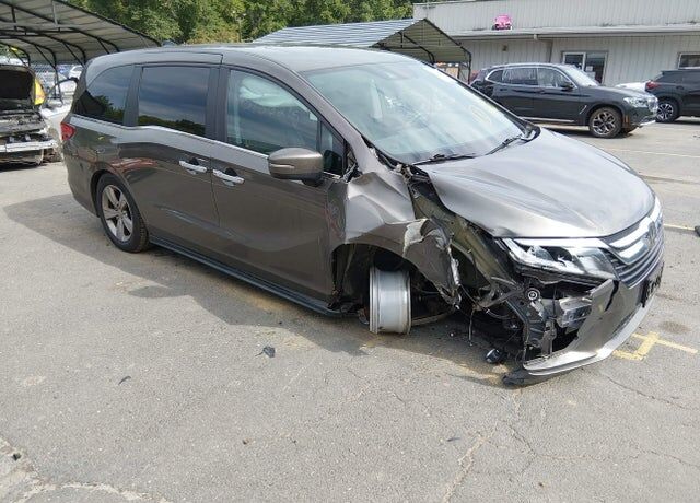 2020 HONDA Odyssey