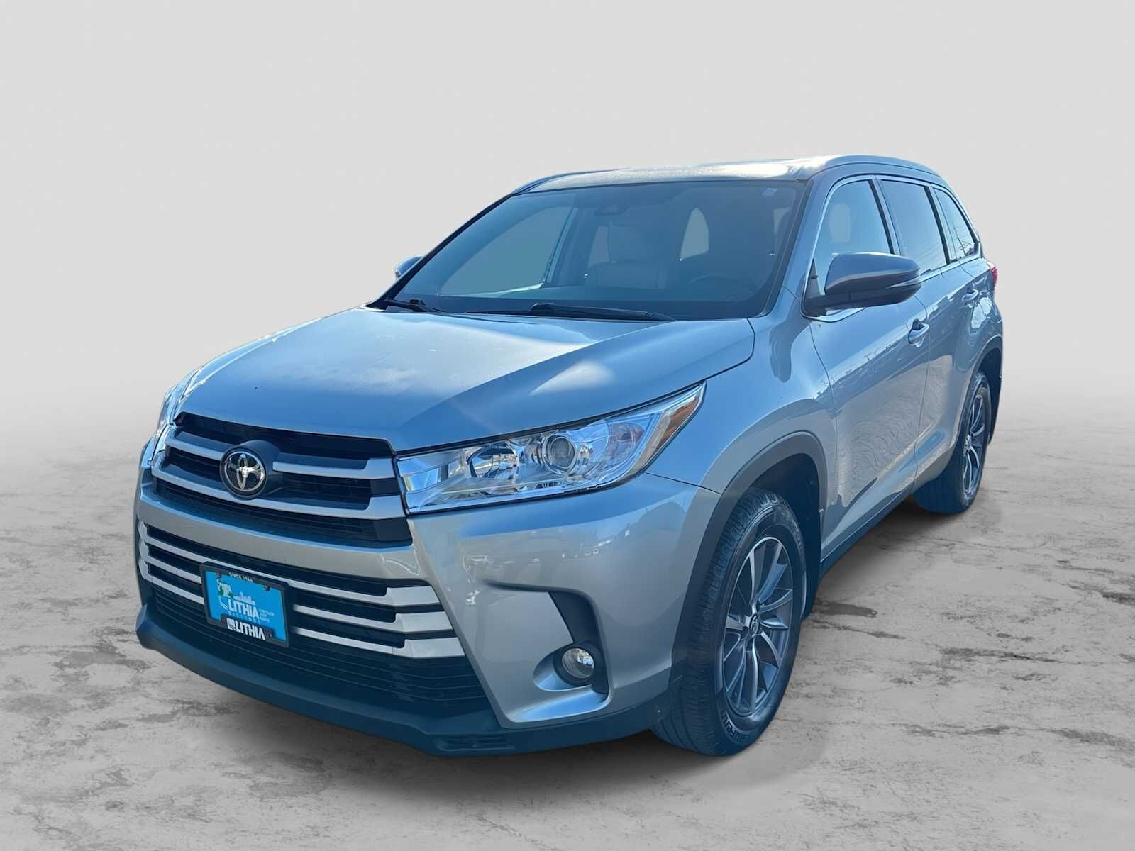 2019 TOYOTA Highlander