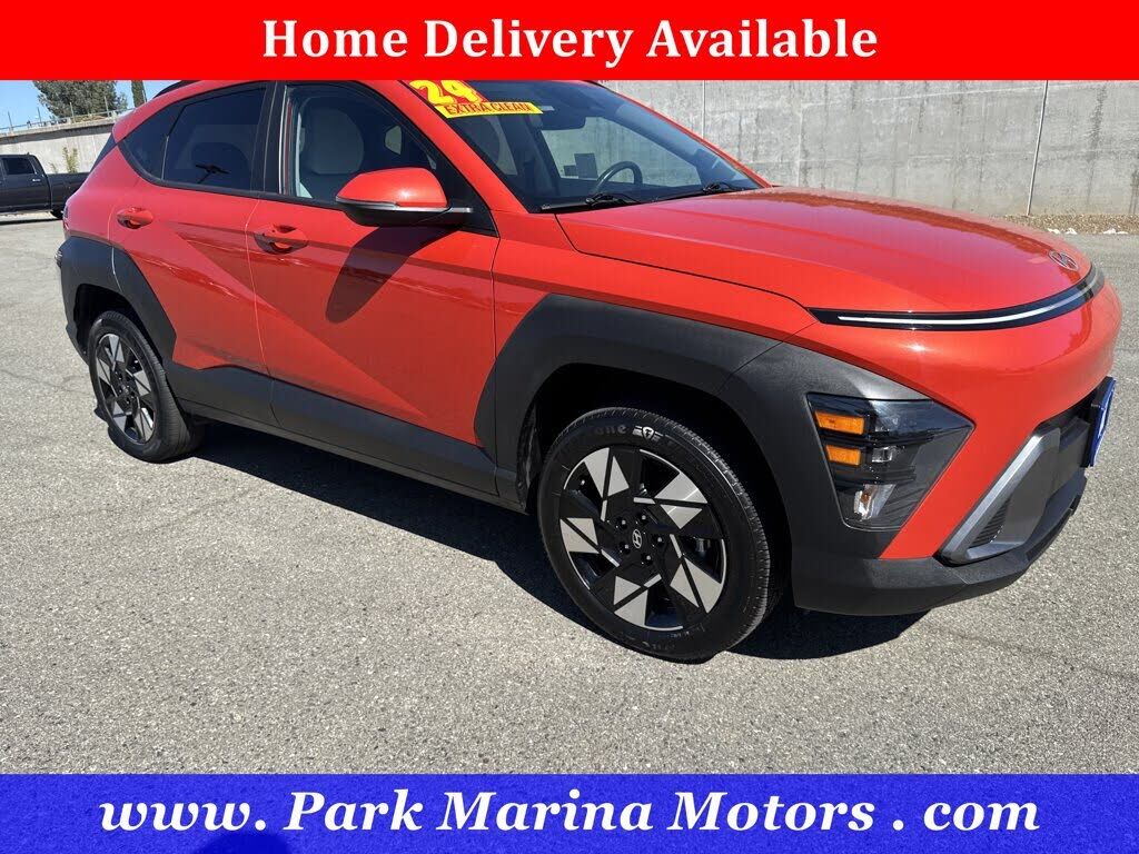 2024 HYUNDAI Kona