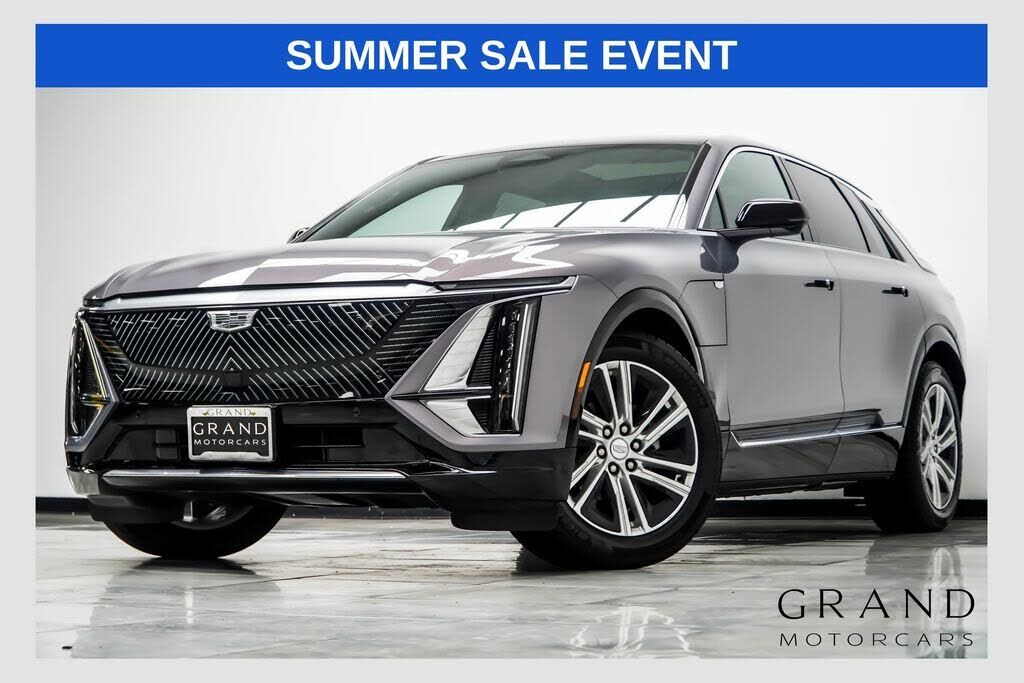 2024 CADILLAC Lyriq