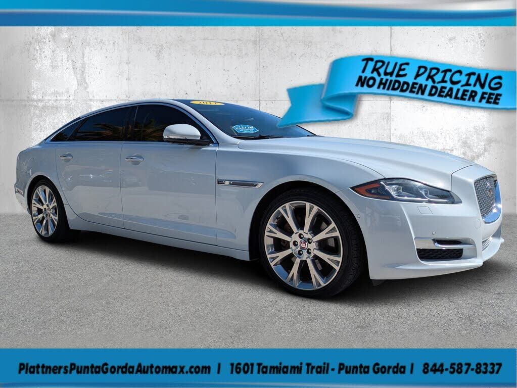 2017 JAGUAR XJ