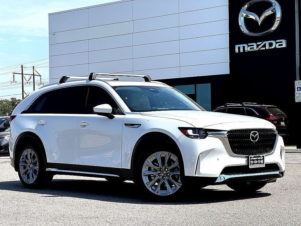 2026 MAZDA CX-90
