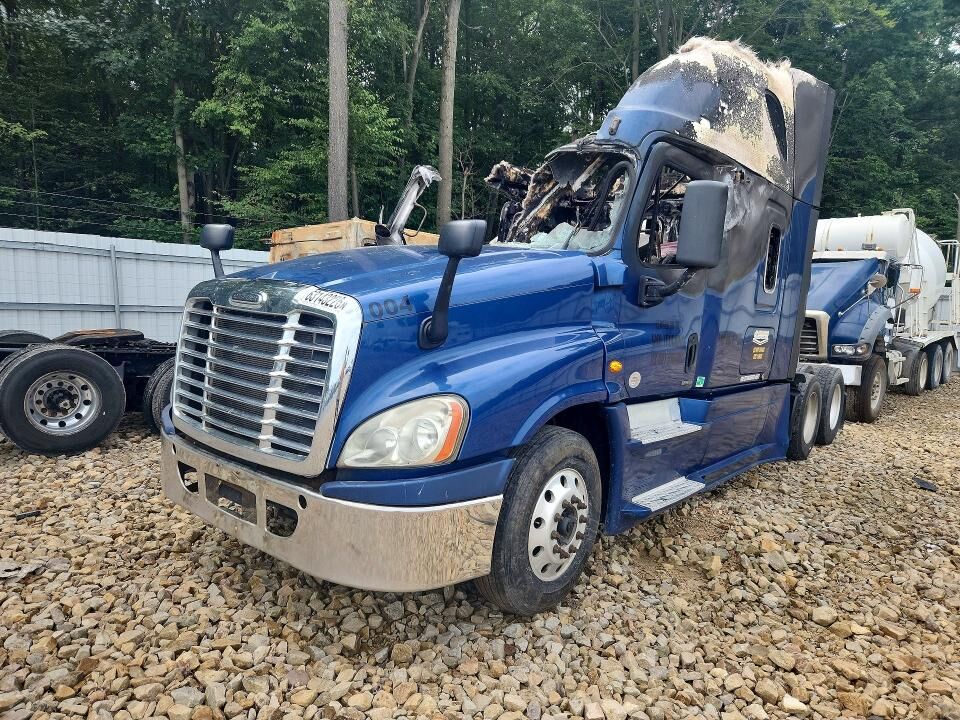 2014 FREIGHTLINER Cascadia