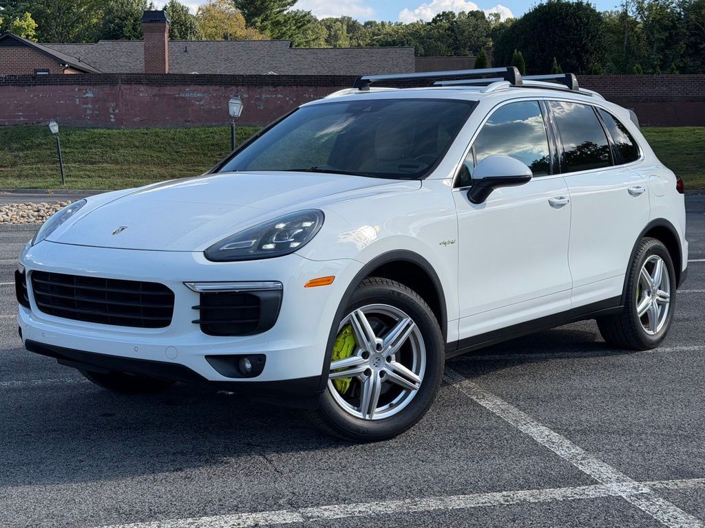 2015 PORSCHE Cayenne