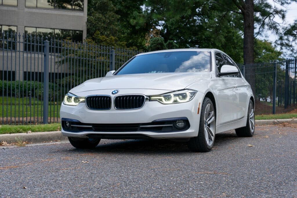 2018 BMW 330i